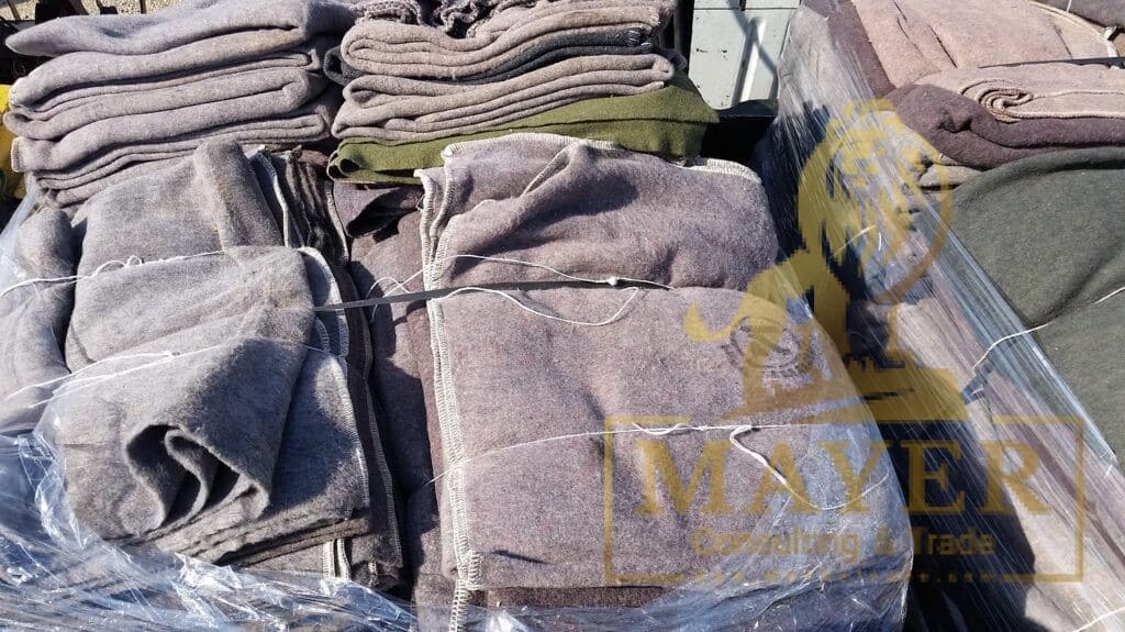 Israeli military surplus blankets
