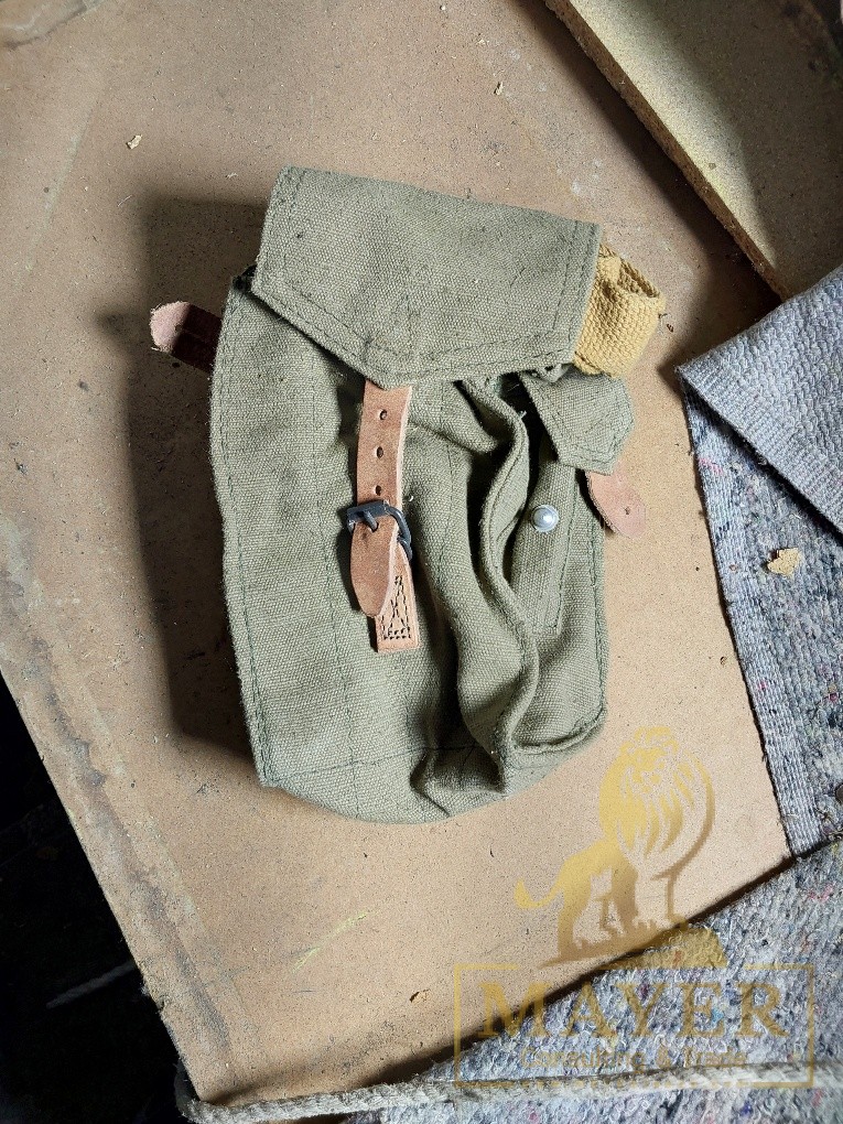 Hungarian AK Magazine Pouches with four pockets